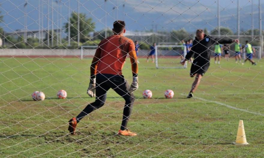 Εκτός προπόνησης ο Λεό στον ΠΑΣ Γιάννινα