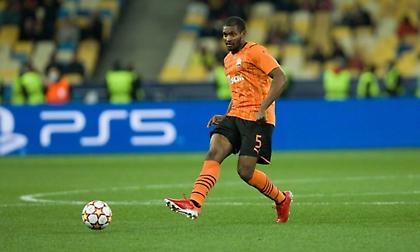 Νικολογιάννης: «Δεν προκύπτει κάτι για Μάρλον - Στην τελική ευθεία για στόπερ»