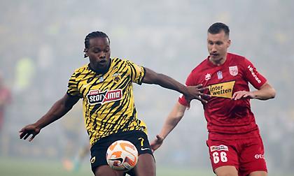 Πετάει για Ολλανδία και μπαίνει άμεσα στις προπονήσεις της ΑΕΚ ο Λιβάι!