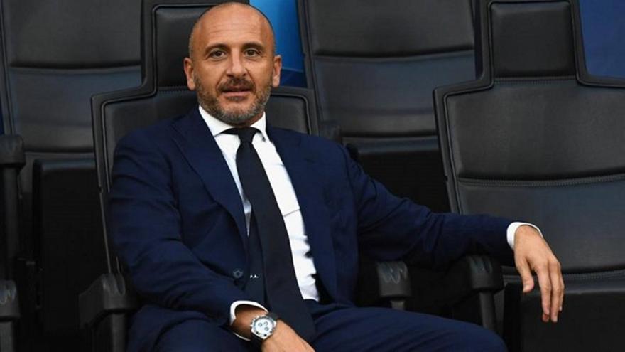 Ίντερ: Ο αθλητικός διευθυντής μιλάει για το ψεύτικο προφίλ