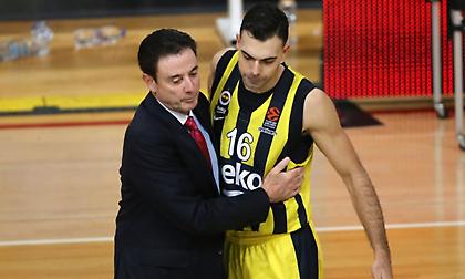 Ο Ρικ Πιτίνο για τον Σλούκα: «Ο Παναθηναϊκός επιστρέφει με εκδικητικό τρόπο»
