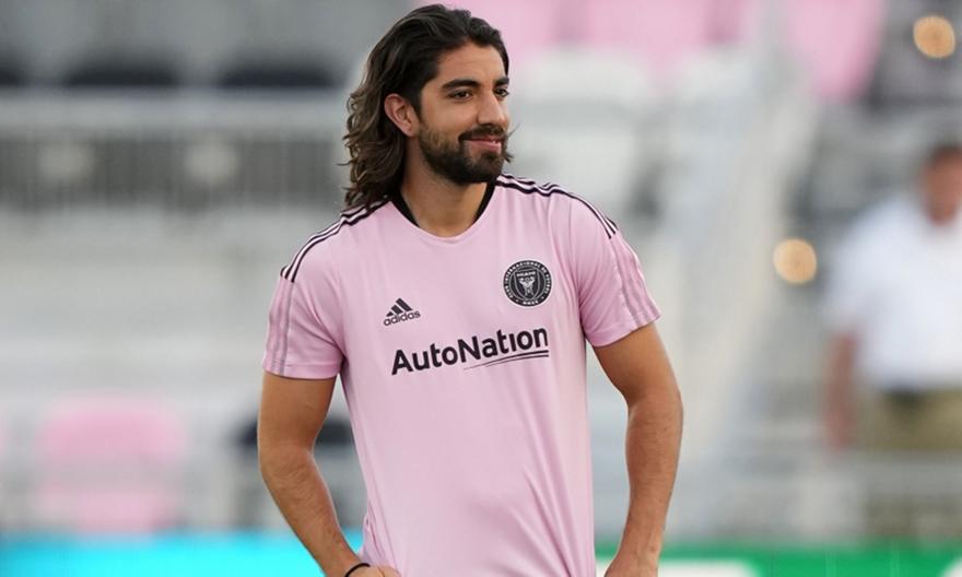 Κετσετζόγλου: «Δύσκολο αλλά μπορεί να γίνει του Πισάρο στην ΑΕΚ - Είναι κοντά και στον στόπερ»