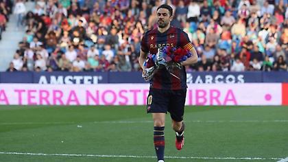 «Μονοετές συμβόλαιο Ιμπόρα με Ολυμπιακό - Θέλει να κλείσει την καριέρα του στη Λεβάντε»