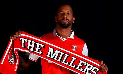 Συνεχίζει στην Championship με τη φανέλα της Ρόδεραμ ο άλλοτε παίκτης του Ολυμπιακού, Καφού