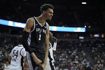 Φοβερός Γουεμπανιάμα στο Summer League