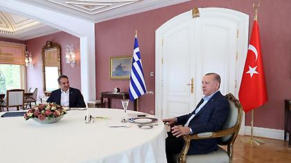 Τι αναμένεται από τη συνάντηση Μητσοτάκη-Ερντογάν