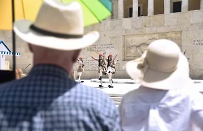 Ευρεία διυπουργική σύσκεψη σήμερα εν όψει της έλευσης του καύσωνα «Κλέων»