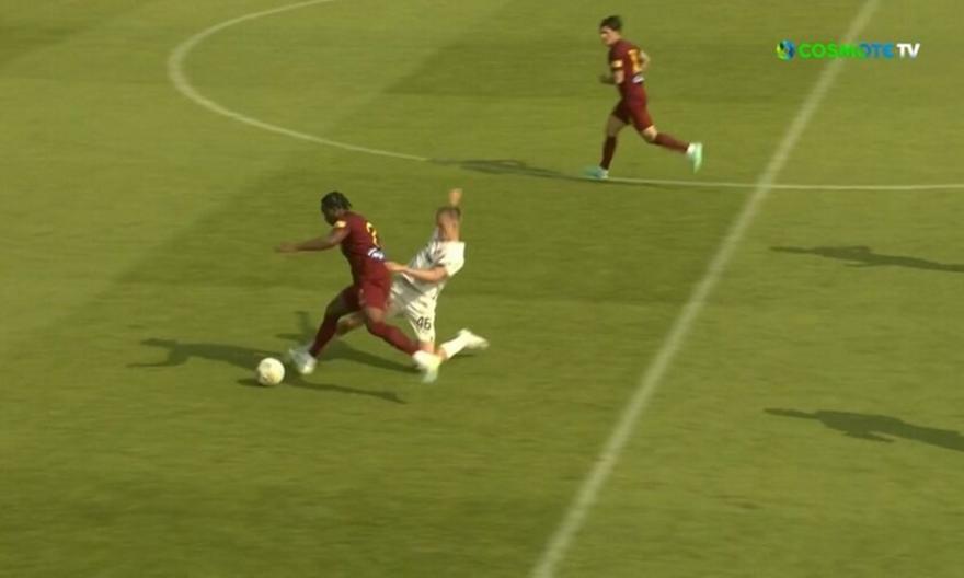 Με δέκα παίκτες και η Σαχτάρ - Αποβλήθηκε ο Ουντό μετά από σκληρό μαρκάρισμα στον Γκαρσία