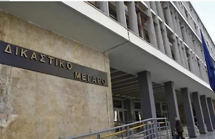 Θεσσαλονίκη: Οκταετής κάθειρξη σε 27χρονο ράπερ για βιασμό 16χρονης