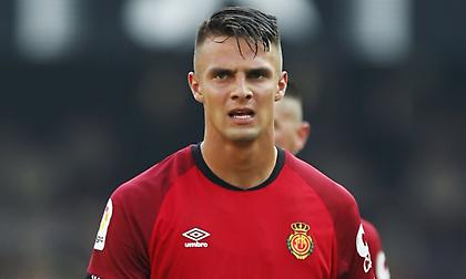 «Σε συζητήσεις με τη Μαγιόρκα για τον Μάρτιν Βαλιέντ η ΑΕΚ»