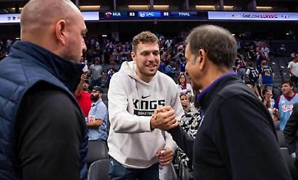 Ο Βεζένκοφ υπέγραψε αλλά δεν έχει ανακοινωθεί από τους Κινγκς