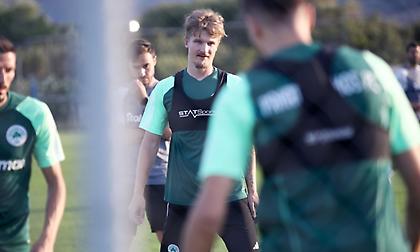 H γνωριμία, το φατούρο και η πρώτη προπόνηση του Γεντβάι από την παρακάμερα της ΠΑΕ Παναθηναϊκός