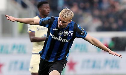 Ξεκινά τις διαπραγματεύσεις με την Αταλάντα για την απόκτηση του Χόιλουντ η Μάντσεστερ Γιουνάιτεντ