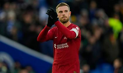 Εκτός από το πρώτο φιλικό της Λίβερπουλ ο Χέντερσον - Πλησιάζει στην Αλ Ετιφάκ