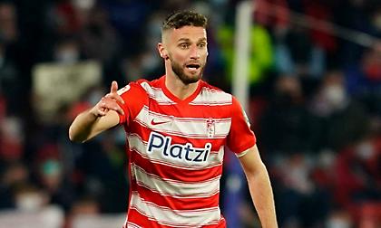 Σταματέλος: «Κάποιους παίκτες τους διαφημίζουν οι μάνατζερ, ο Ντουάρτε όντως απασχολεί»