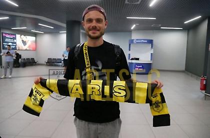 Επίσημο: Παίκτης του Άρη ο Κάρλσον