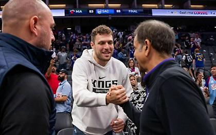 Επίσημα… βασιλιάς ο Βεζένκοφ: Οι Κινγκς ανακοίνωσαν την απόκτησή του!