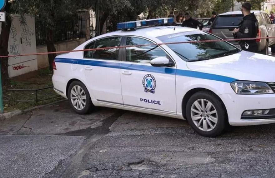 Βύρωνας: Δικογραφία για νεκρή γυναίκα με δαγκωματιές σκύλου