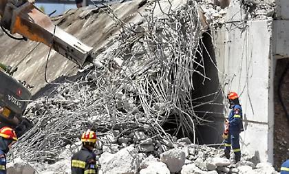 Πάτρα: Τρεις συλλήψεις για τη γέφυρα που κατέρρευσε