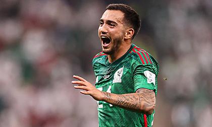 Συνδέουν την ΑΕΚ με τον συμπαίκτη του Πινέδα στην εθνική Μεξικό, Λουίς Τσάβες