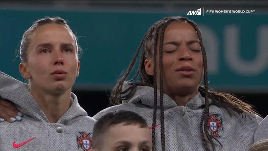 Πορτογαλία: Έκλαψαν στην ανάκρουση του ύμνου