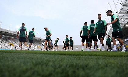 Δεσύλλας: «Προβάδισμα ο Χουάνκαρ αντί του Μλαντένοβιτς για την ενδεκάδα, παίζονται δύο ακόμα θέσεις»