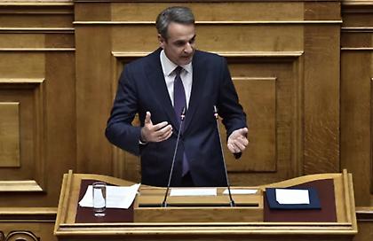 Μητσοτάκης στη Βουλή: Βρισκόμαστε σε πόλεμο με τις φωτιές, θα ξαναφτιάξουμε αυτά που χάσαμ