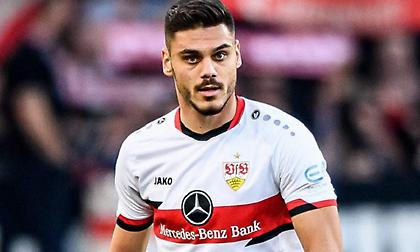 «Στις βασικές επιλογές της Νάπολι ο Μαυροπάνος - Ζητά 25 εκατ. ευρώ η Στουτγκάρδη»