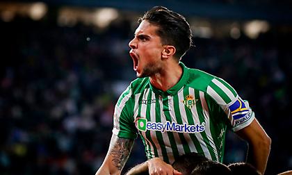 Ιδανική επιστροφή στην Μπέτις για Μπάρτρα: Σκόραρε με απίθανη εκτέλεση φάουλ πίσω από το κέντρο!