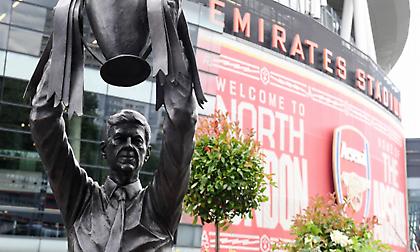 Άρσεναλ: Αποκαλύφθηκε το άγαλμα του Αρσέν Βενγκέρ έξω από το Έμπιρεϊτς!