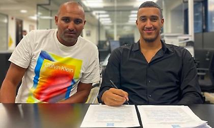 Χαμογελαστός Τλεμκανί δίπλα σε Τζιμπούρ: «Τιμή μου που εντάσσομαι στην οικογένεια της ΑΕΚ»