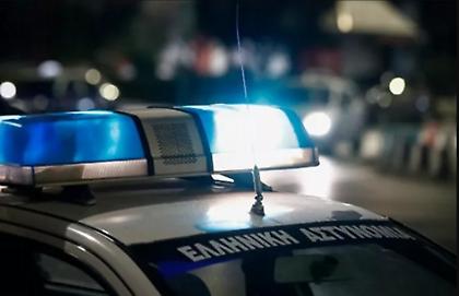 Σε κρίσιμη κατάσταση 39χρονος που χθες δέχθηκε επίθεση με μαχαίρι από άγνωστο στον Άγιο Παντελεήμονα