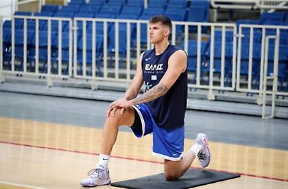 Μήτογλου στον bwinΣΠΟΡ FΜ: «Χαρούμενος που επέστρεψα στα παρκέ και την Εθνική»