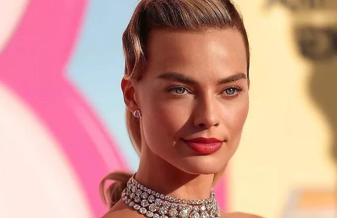 Margot Robbie: Αποκάλυψε ότι αποπλήρωσε το στεγαστικό δάνειο της μητέρας της