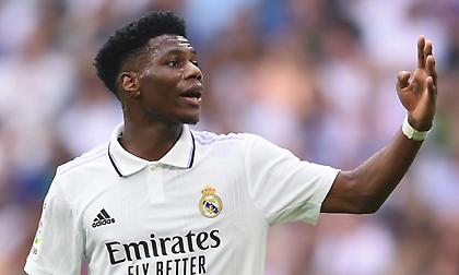 Τσουαμενί: «Η Ρεάλ έχει την καλύτερη μεσαία γραμμή στον κόσμο»!