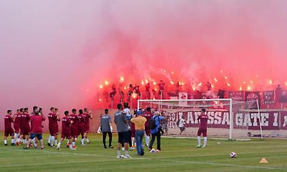 ΑΕΛ: Χαμός με χιλιάδες φίλους των «βυσσινί» στην πρώτη προπόνηση της νέας σεζόν!