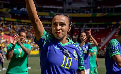 «Κλάψε στην αρχή για να χαμογελάσεις μετά»: Το συγκινητικό βίντεο της FIFA για την Μάρτα!