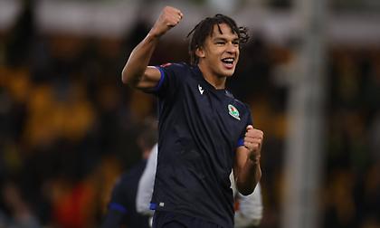 Επενδύει στο μέλλον και κλείνει τον Άσλεϊ Φίλιπς η Τότεναμ!