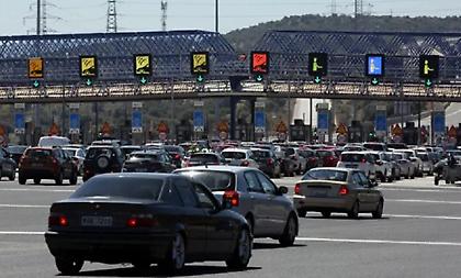 Κίνηση στους δρόμους: Αυξημένη κίνηση σε Αττική Οδό και Αθηνών-Κορίνθου λόγω εξόδου των αδειούχων