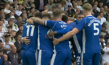 Προβάδισμα της Κάρντιφ του Γούτα στην έδρα της Λιντς με τέρμα του Μπόουλερ!