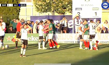 Πολύ σοβαρός τραυματισμός για τον μικρό γιο του Σιμεόνε - Έφυγε με ασθενοφόρο από το γήπεδο