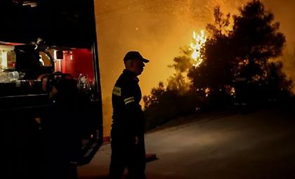 Φωτιά στην Τρίπολη: Προσήχθη ύποπτος για εμπρησμό - Μάχη με πολλές διάσπαρτες εστίες