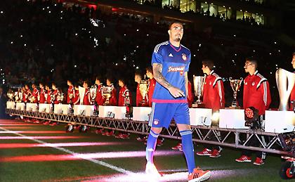 Επισκέφθηκε το Καραϊσκάκης ο Ρομπέρτο: «Το σπίτι θα είναι πάντα σπίτι» - Τι απάντησε ο Μίτσελ