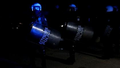 Η επίσημη ανακοίνωση ΕΛ.ΑΣ. για τη δολοφονική επίθεση στη Νέα Φιλαδέλφεια: Στους 98 οι συλληφθέντες