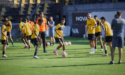 Ξανά εκτός Σαβέριο, Μπράμπετς στον Άρη