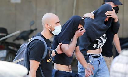 Η εντολή της ΕΛ.ΑΣ. για το κονβόι των Κροατών χούλιγκαν: «Ασ’ τους, πάνε να κοιμηθούν»