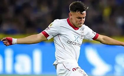 «Κλεισμένος» ο Έζε στον Ολυμπιακό, φαβορί για Ακουόκου