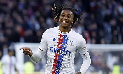 Μετά τον Καϊσέδο κλείνει και εξτρέμ η Τσέλσι