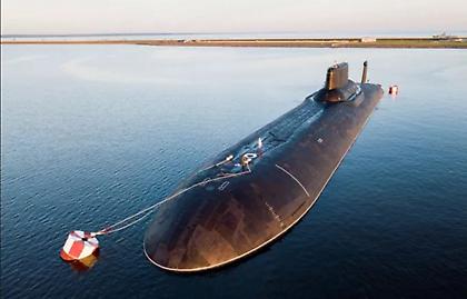 Με υπερηχητικούς πυραύλους εξοπλίζει η Ρωσία τα νέα πυρηνικά της υποβρύχια!