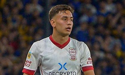 «Στην Αθήνα την Τρίτη ο Έζε για τον Ολυμπιακό»